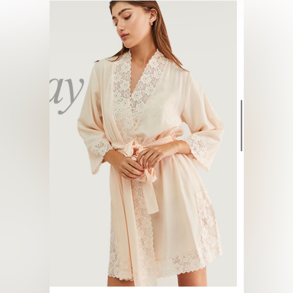 Peach coloured lingerie set